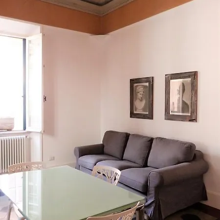 Pepe Suites *