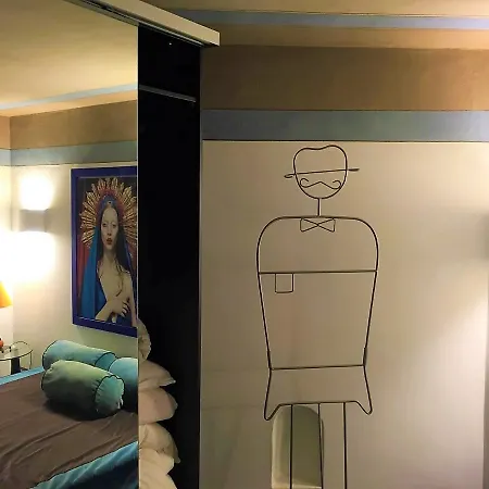 Pepe Suites *