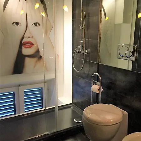 Pepe Suites *